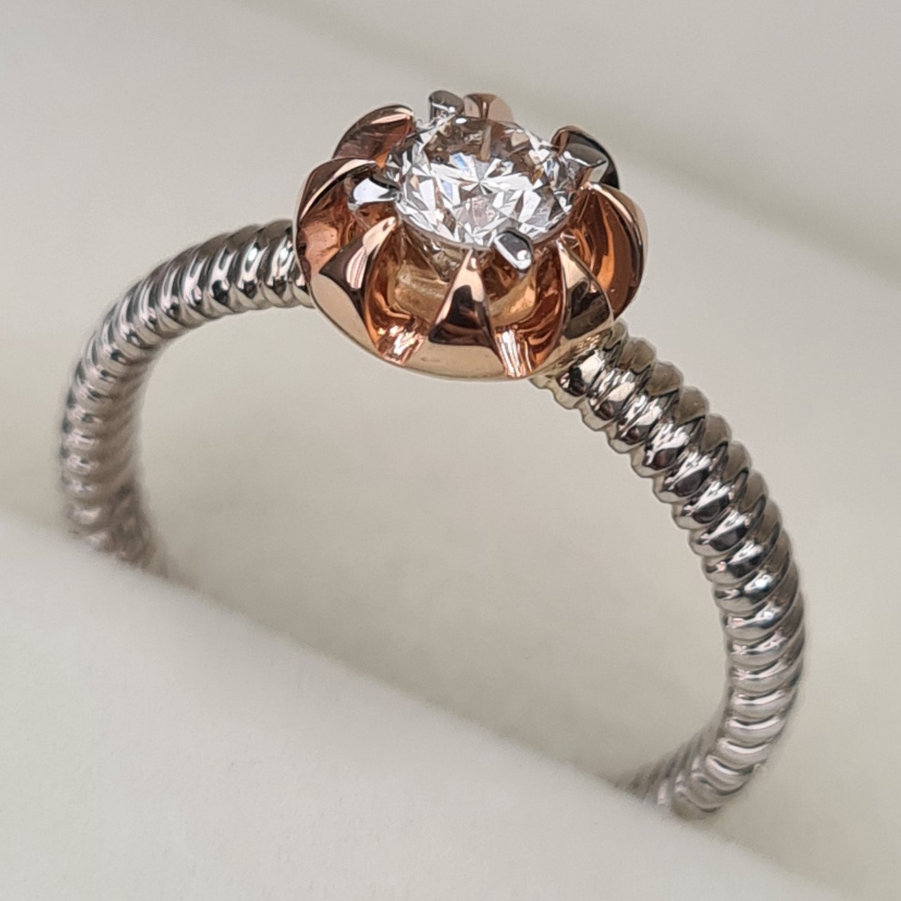 Кольцо Deimantas 95968465 16,5р 3,56гр 0,35ct. купить,NaN