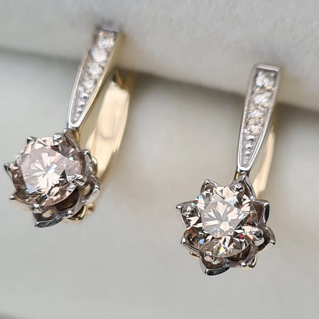 Серьги Deimantas 93723042 2,86гр 0,88ct. купить,NaN