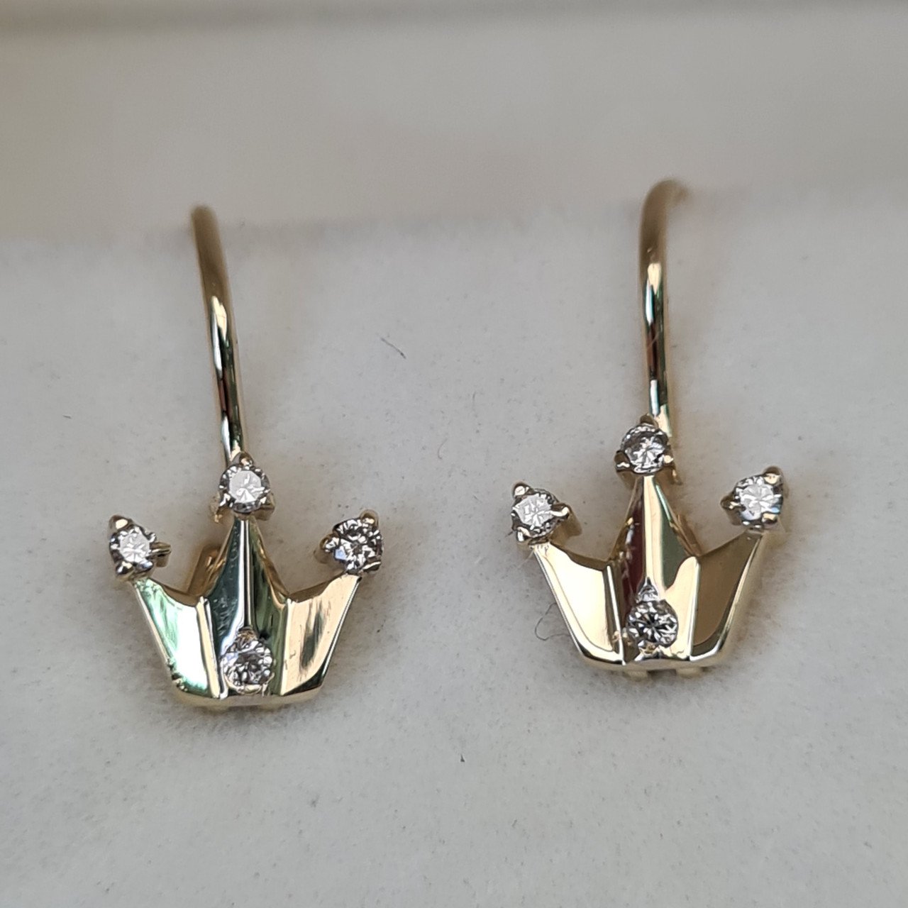 Серьги Deimantas 93722997 1,23гр 0,08ct. купить,NaN