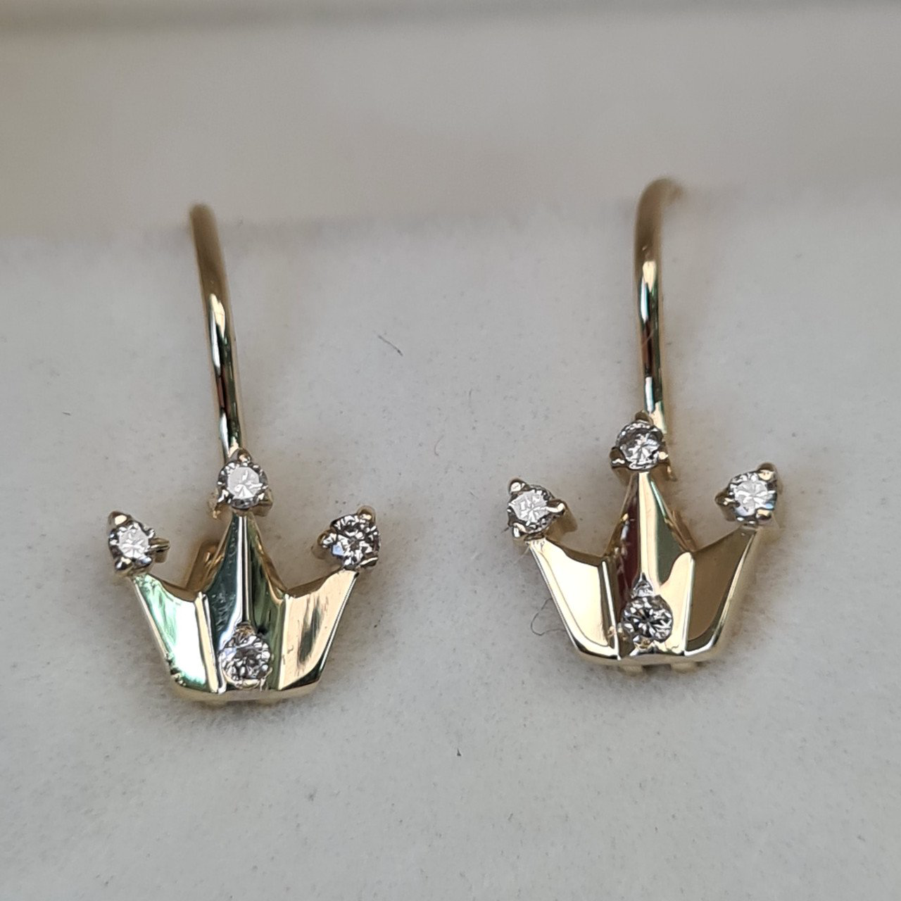 Серьги Deimantas 93722997 1,23гр 0,08ct. купить,NaN