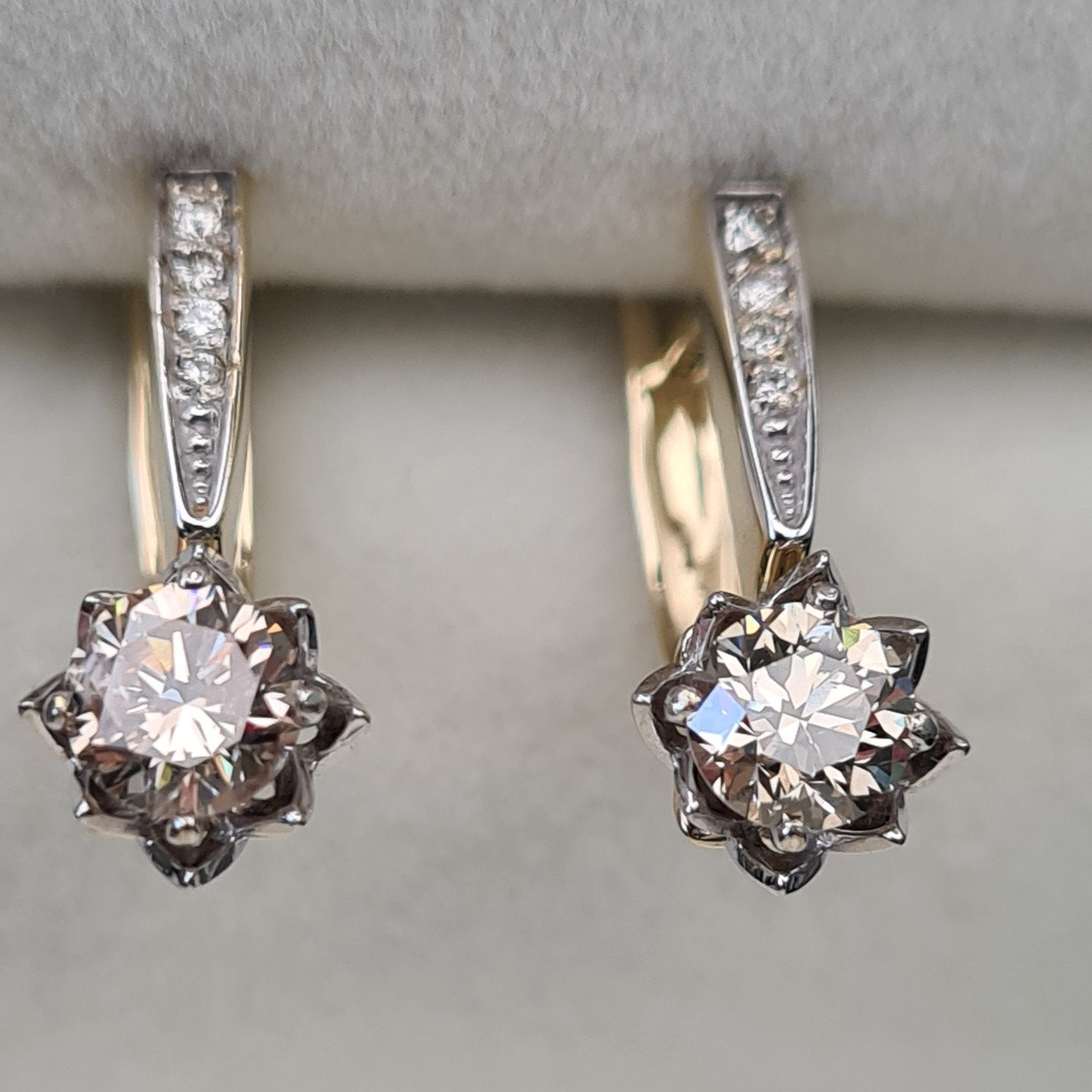 Серьги Deimantas 93723042 2,86гр 0,88ct. купить,NaN