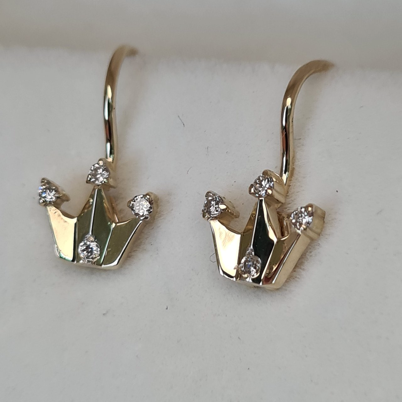Серьги Deimantas 93722997 1,23гр 0,08ct. купить,NaN