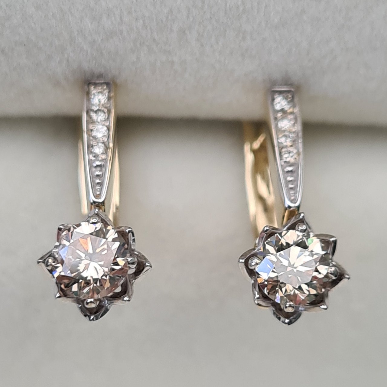Серьги Deimantas 93723042 2,86гр 0,88ct. купить,NaN