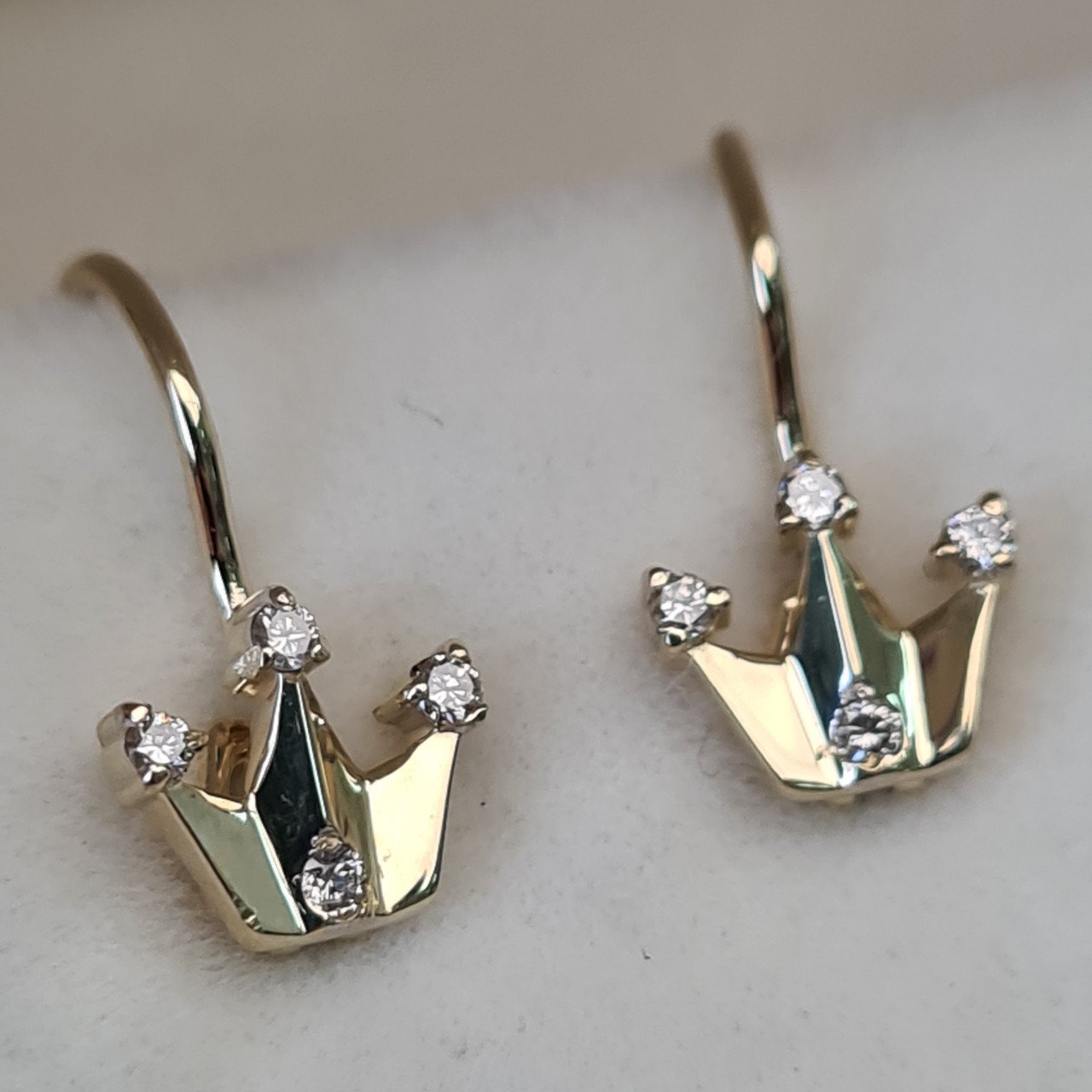 Серьги Deimantas 93722997 1,23гр 0,08ct. купить,NaN