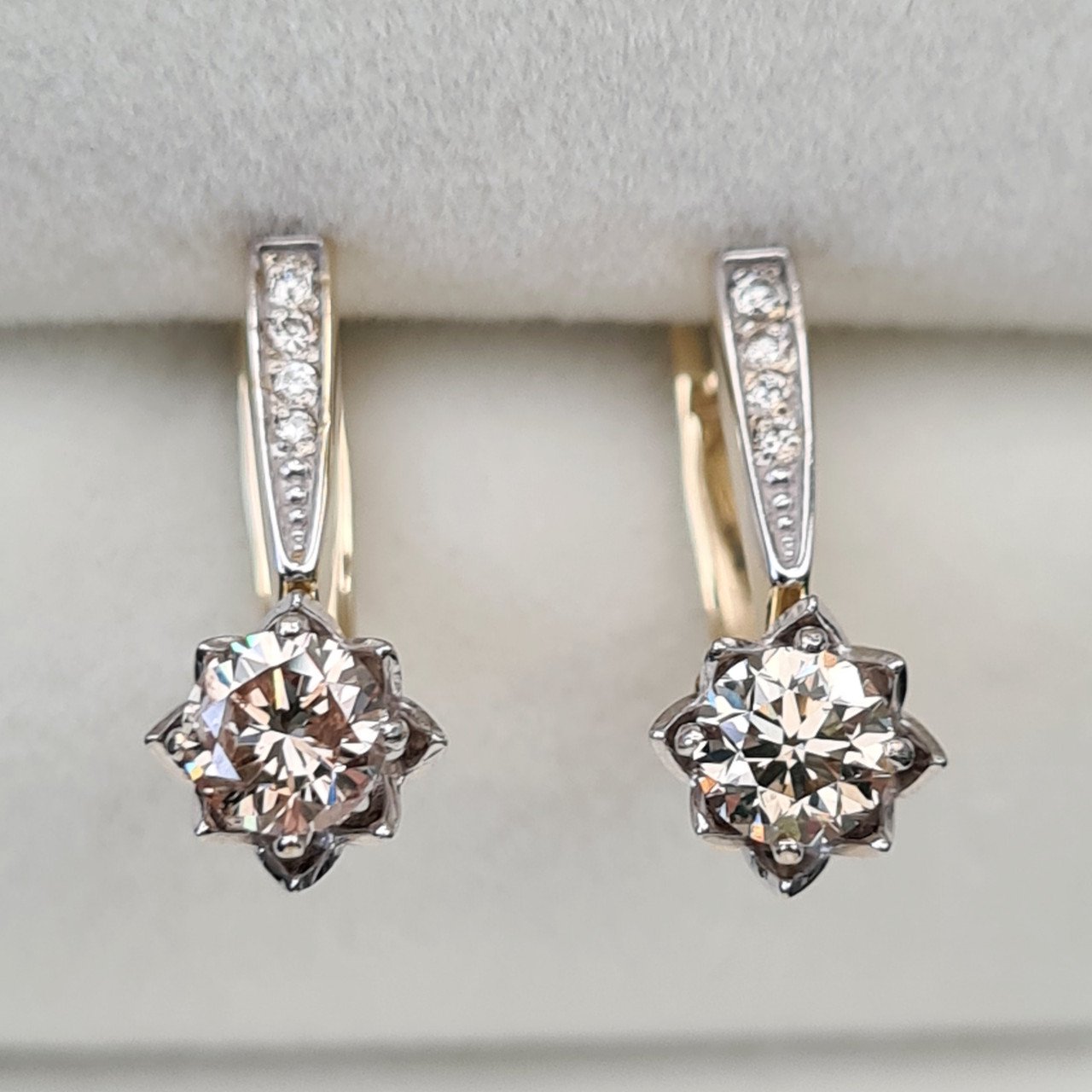 Серьги Deimantas 93723042 2,86гр 0,88ct. купить,NaN