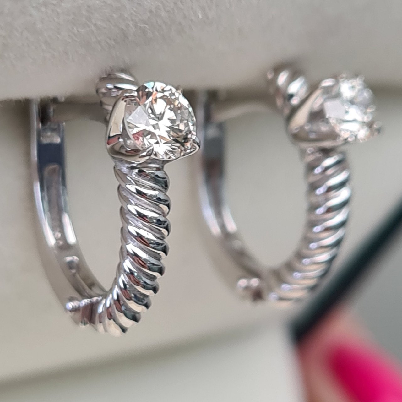 Серьги Deimantas 93722728 2,51гр 0,46ct. купить,NaN