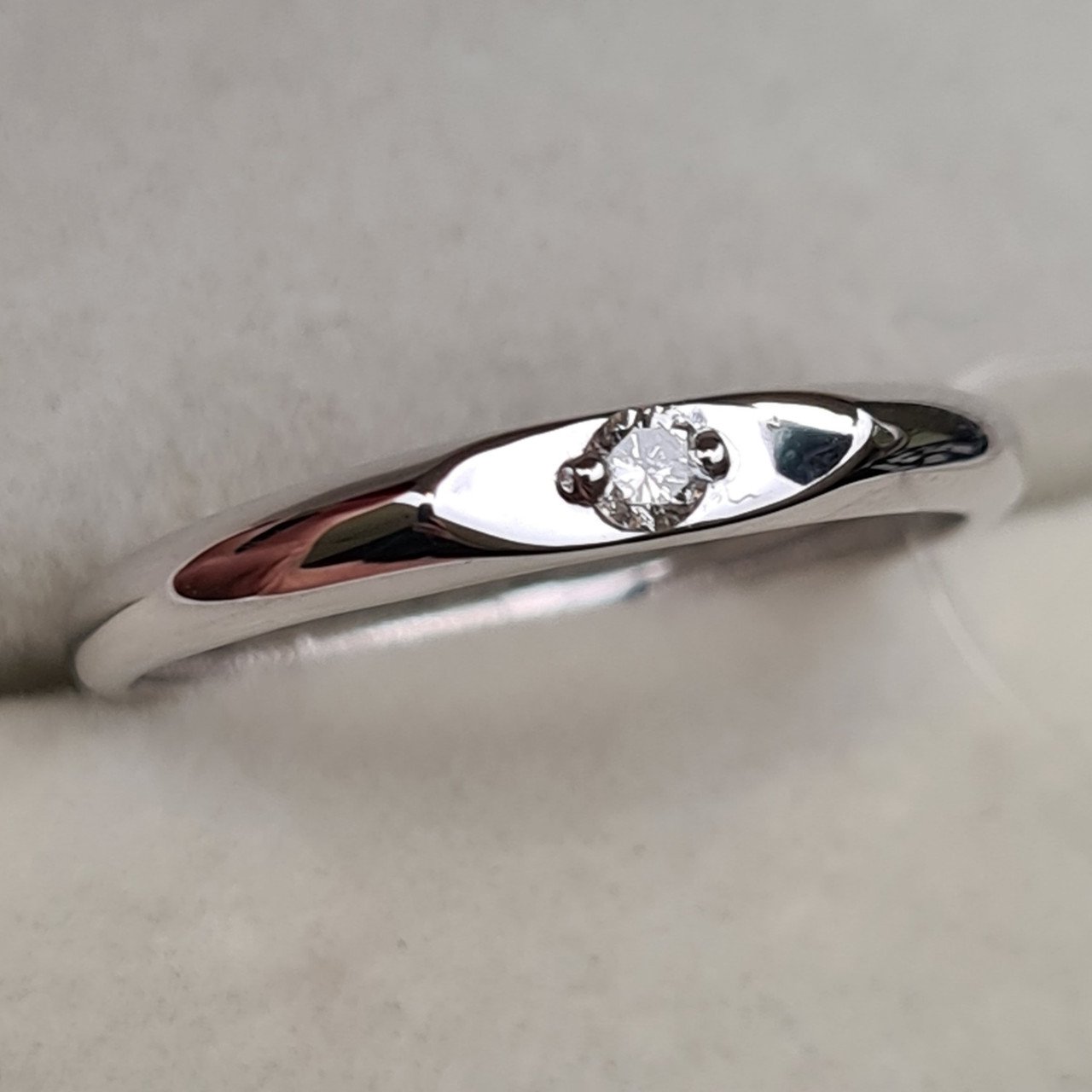 Кольцо Deimantas 98167484 17р 1,03гр 0,045ct. купить,NaN
