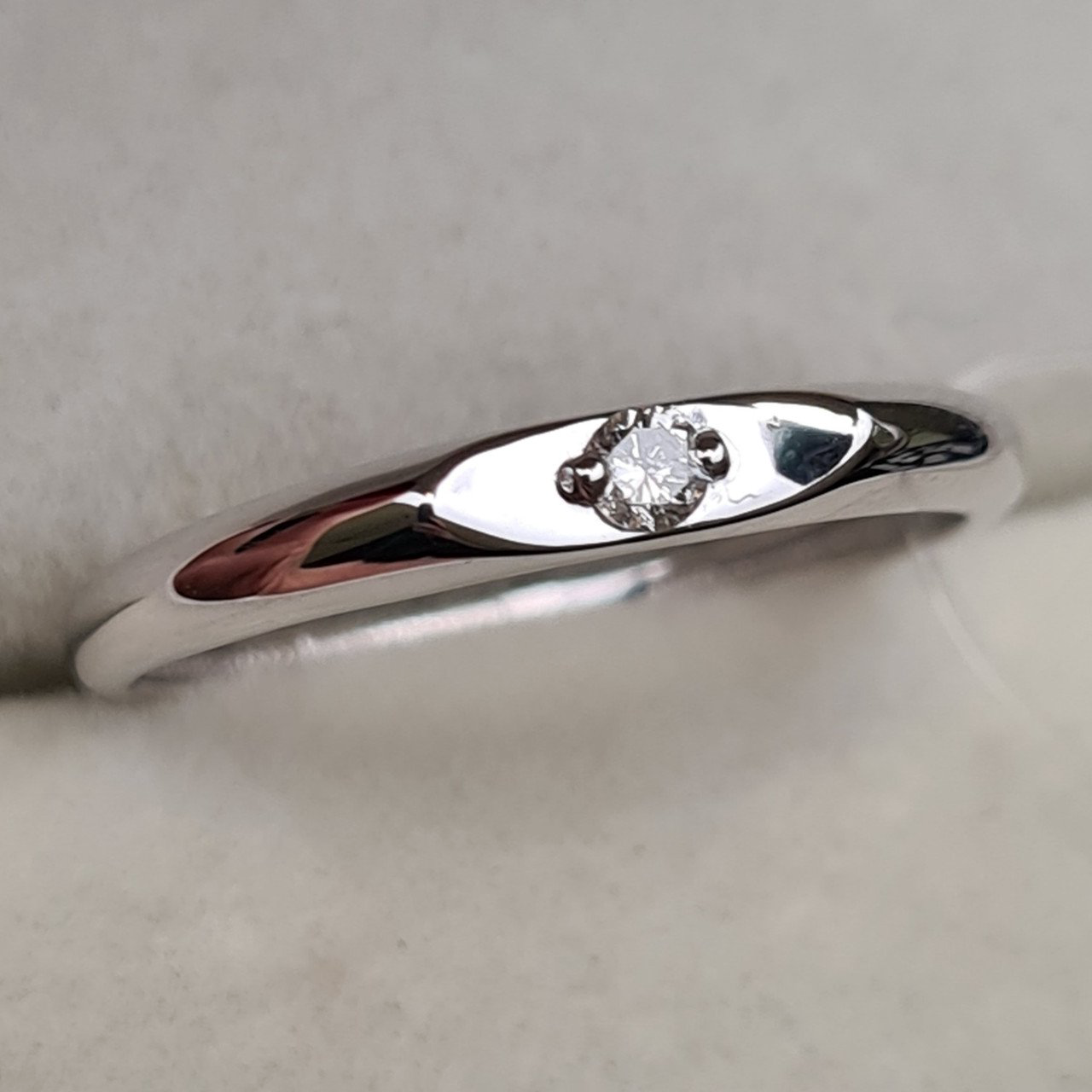 Кольцо Deimantas 98167484 17р 1,03гр 0,045ct. купить,NaN