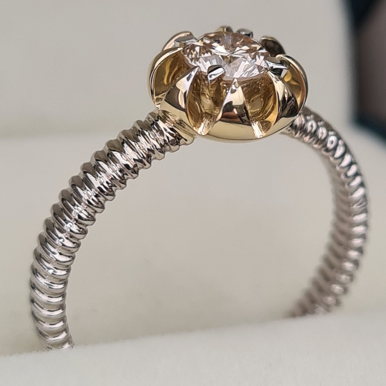 Кольцо Deimantas 95968472 16,5р 3,5гр 0,40ct. купить,NaN