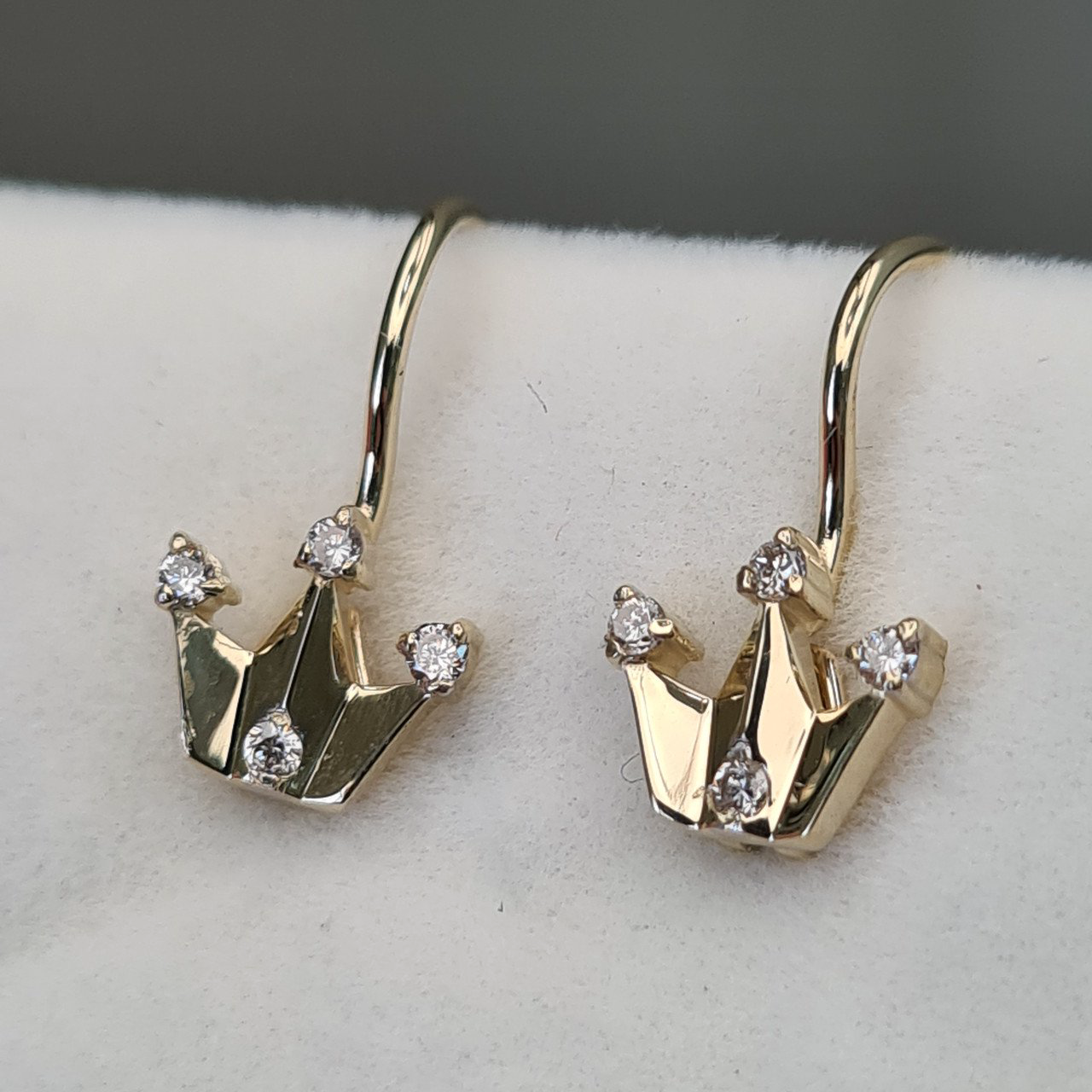 Серьги Deimantas 93722997 1,23гр 0,08ct. купить,NaN