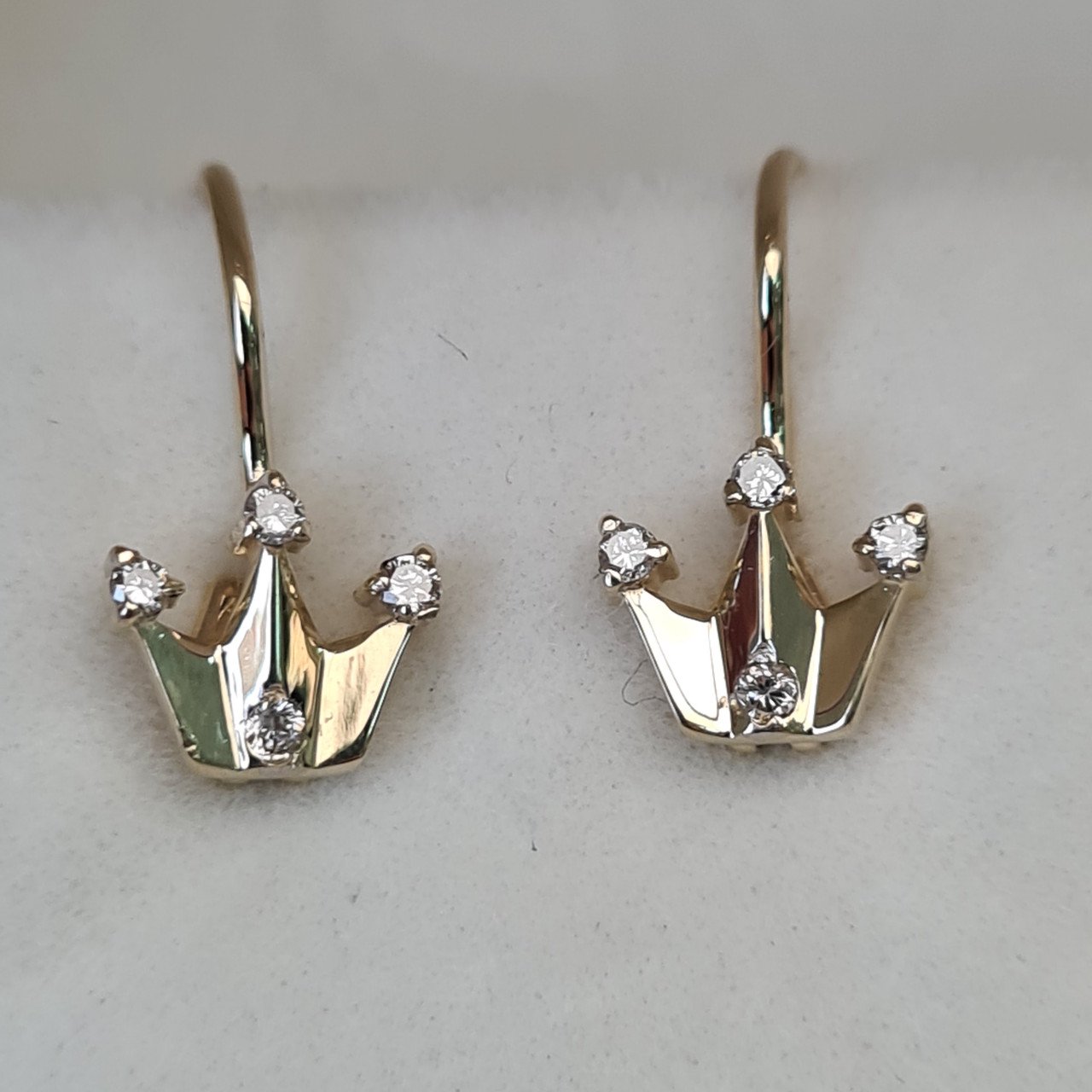 Серьги Deimantas 93722997 1,23гр 0,08ct. купить,NaN