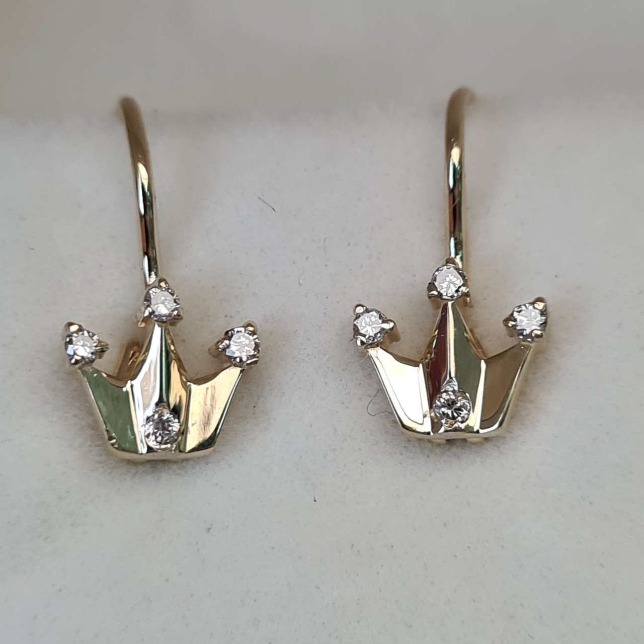 Серьги Deimantas 93722997 1,23гр 0,08ct. купить,NaN