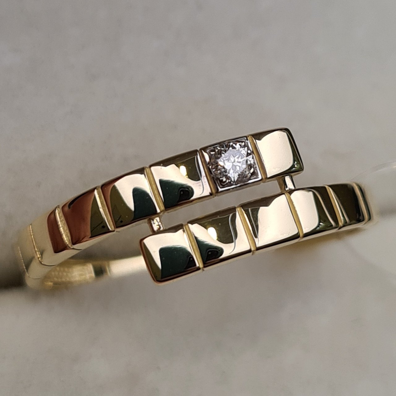 Кольцо Deimantas 98167491 18,5р 1,5гр 0,05ct. купить,NaN