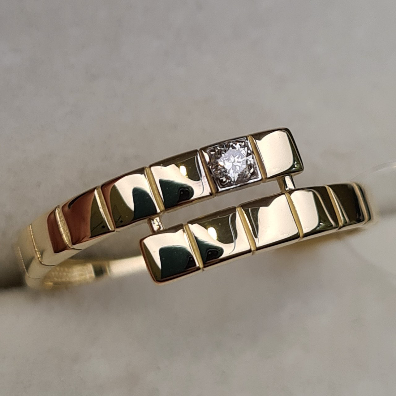 Кольцо Deimantas 98167491 18,5р 1,5гр 0,05ct. купить,NaN