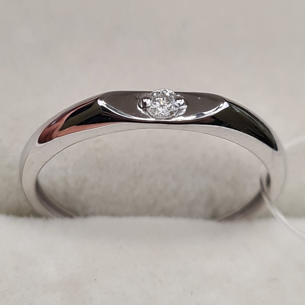 Кольцо Deimantas 98167484 17р 1,03гр 0,045ct. купить,NaN