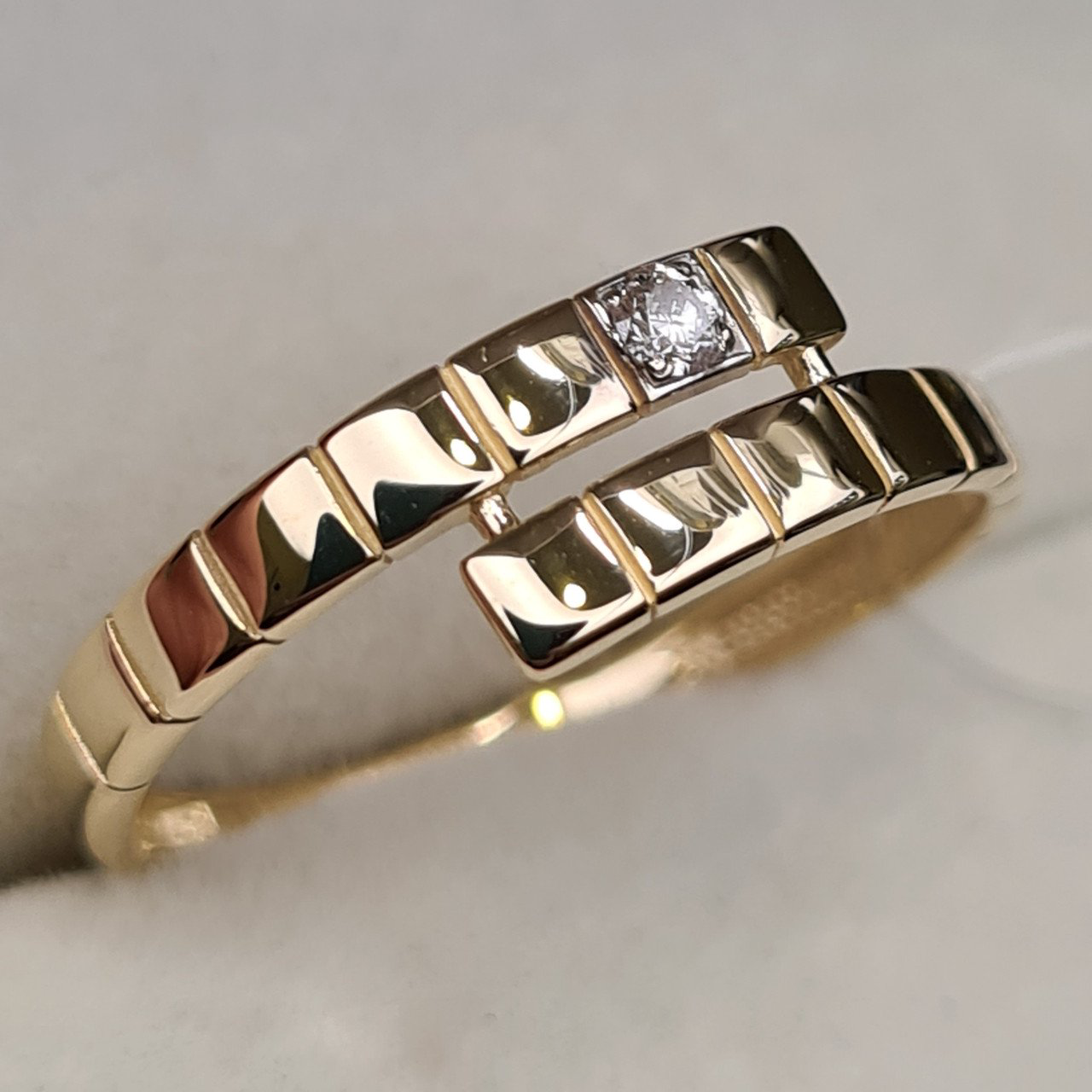 Кольцо Deimantas 98167491 18,5р 1,5гр 0,05ct. купить,NaN