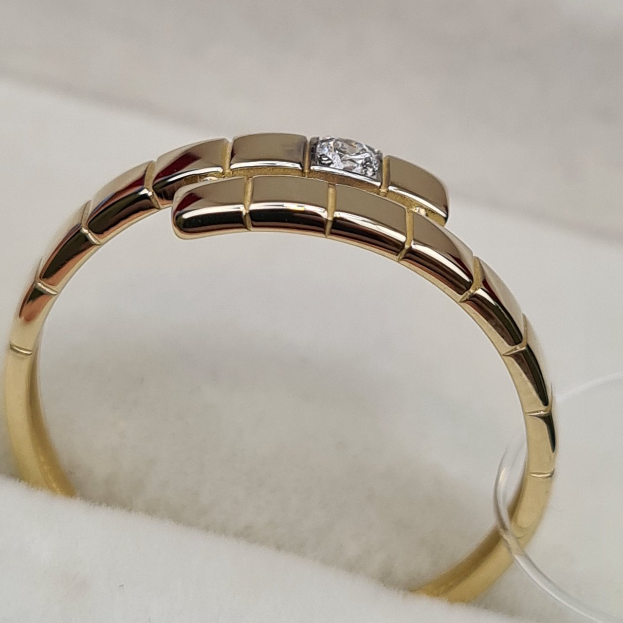 Кольцо Deimantas 98167491 18,5р 1,5гр 0,05ct. купить,NaN