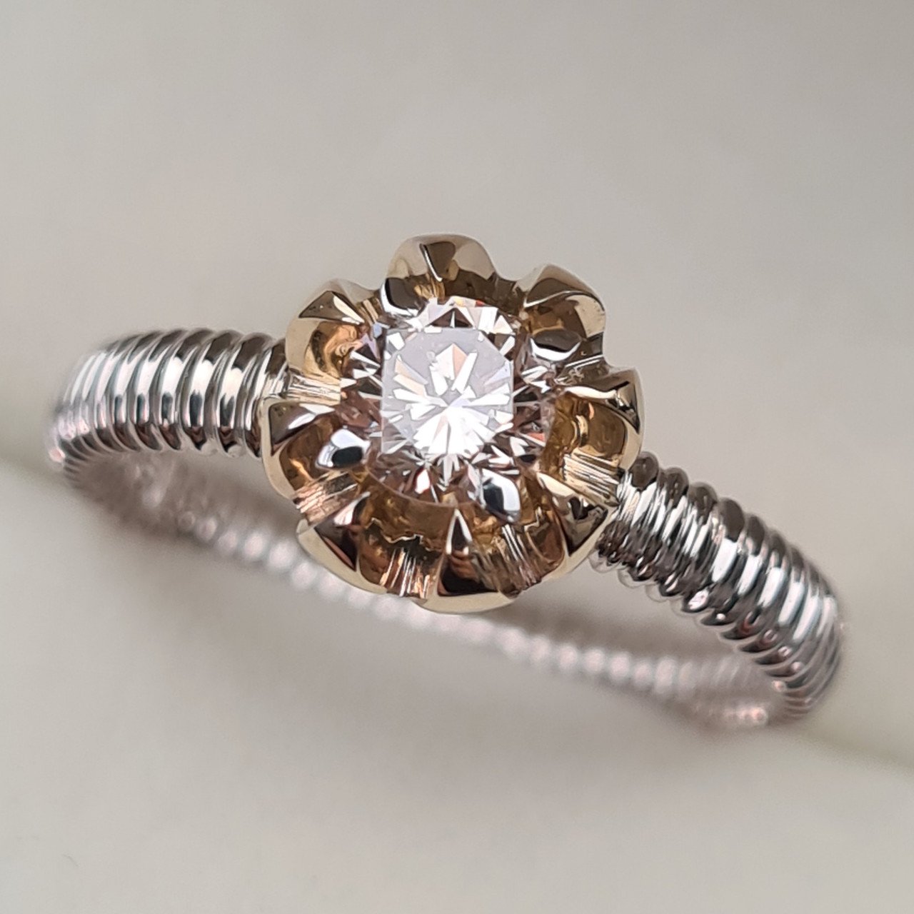 Кольцо Deimantas 95968472 16,5р 3,5гр 0,40ct. купить,NaN