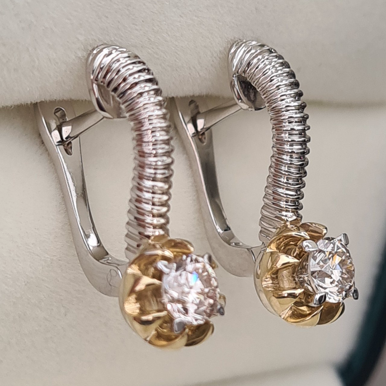 Серьги Deimantas 95968474 6,12гр 0,80ct. купить,NaN