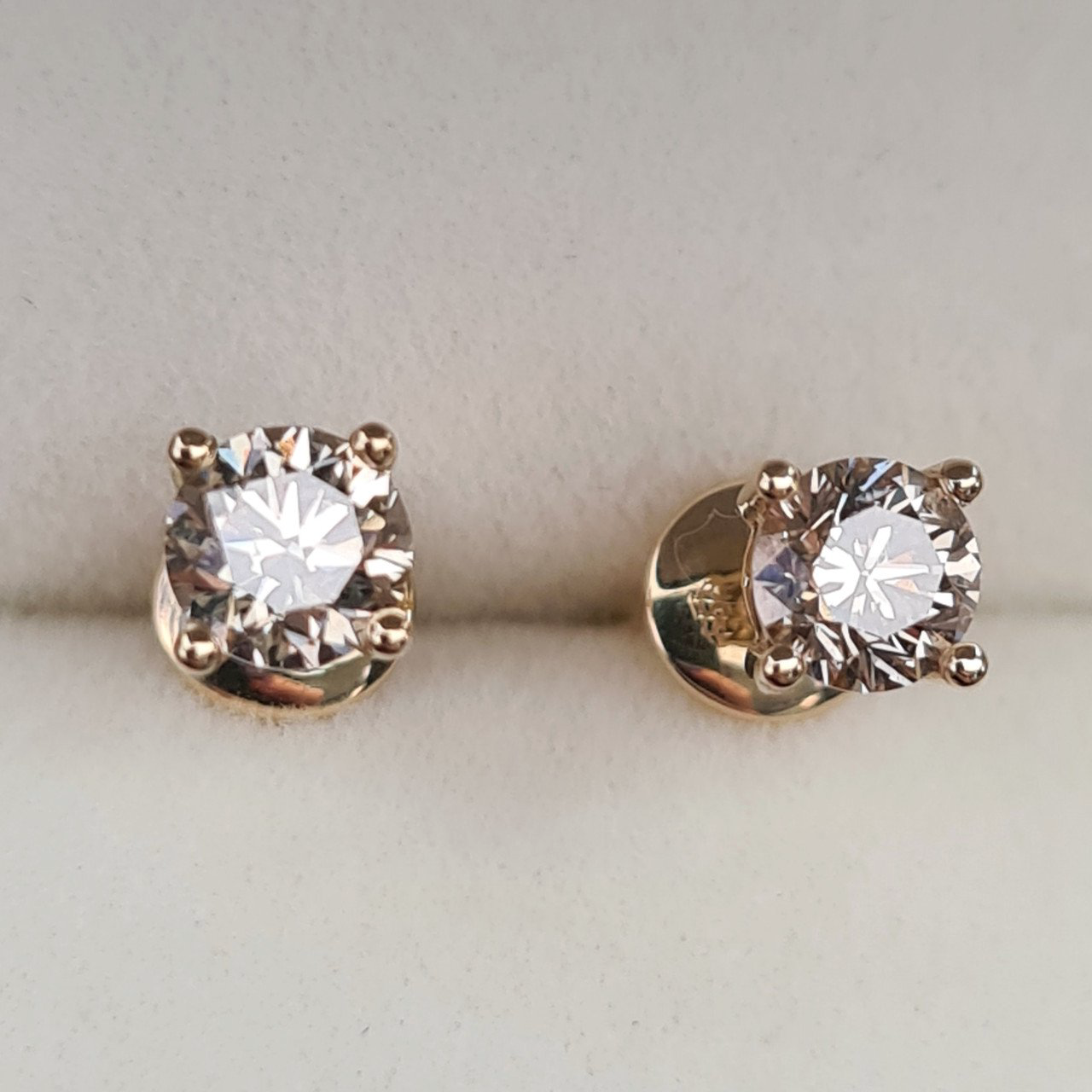 Серьги Deimantas 95968482 2гр 1,19ct. купить,NaN