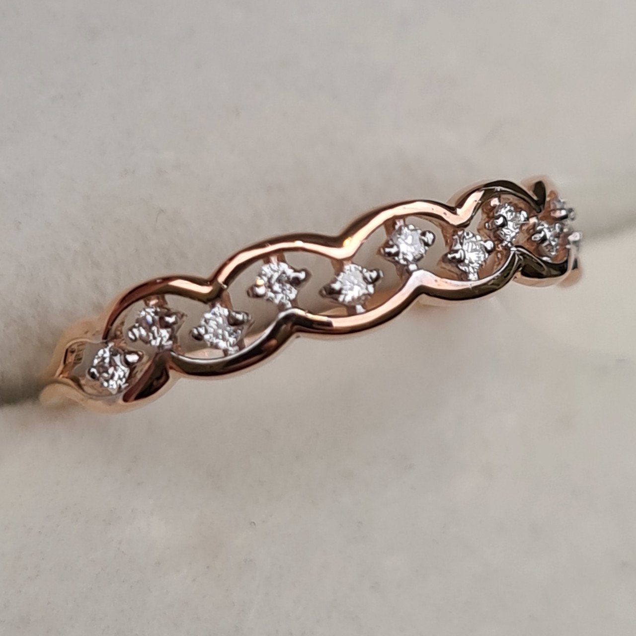 Кольцо Deimantas 98168821 16,5р 0,96гр 0,10ct. купить,NaN