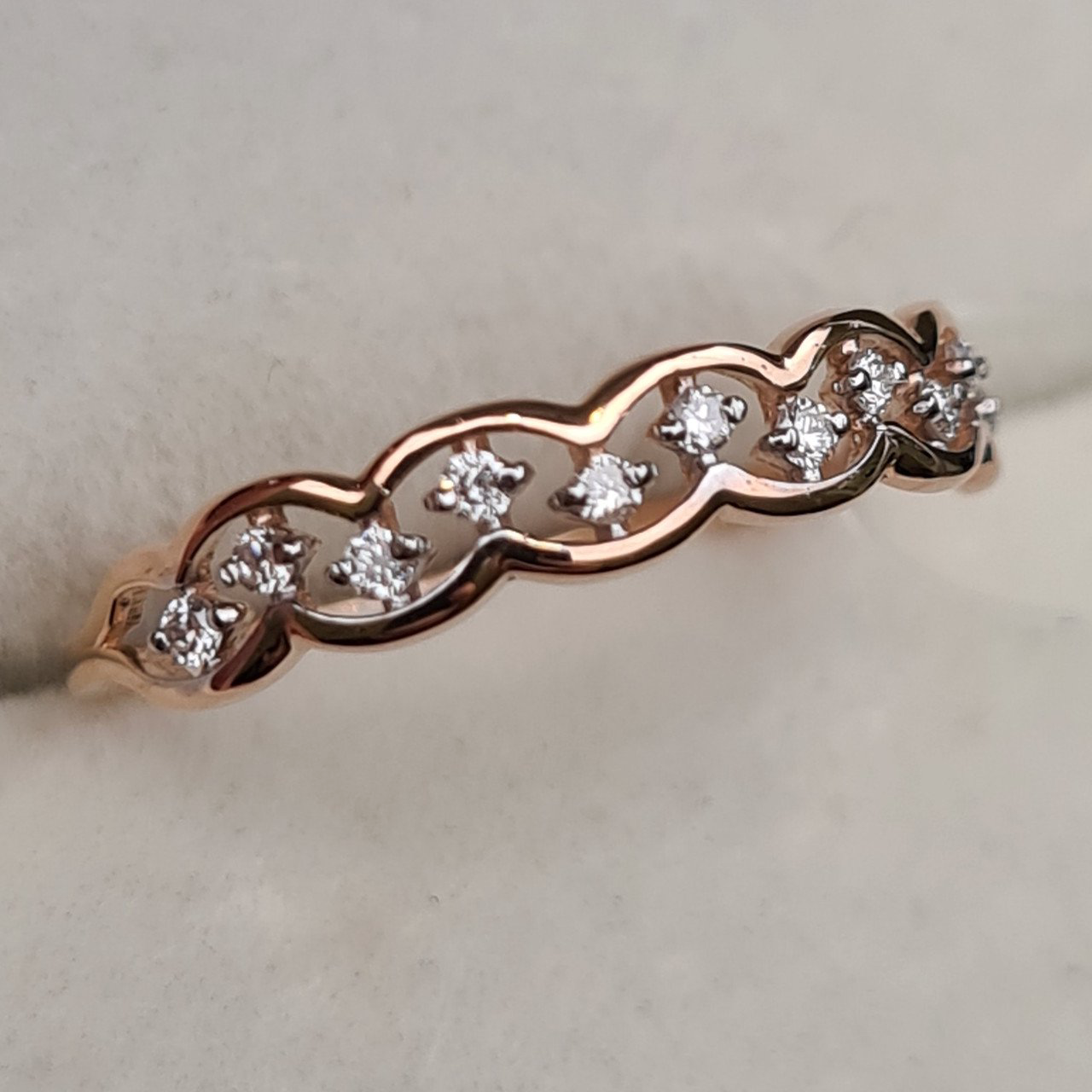 Кольцо Deimantas 98168821 16,5р 0,96гр 0,10ct. купить,NaN