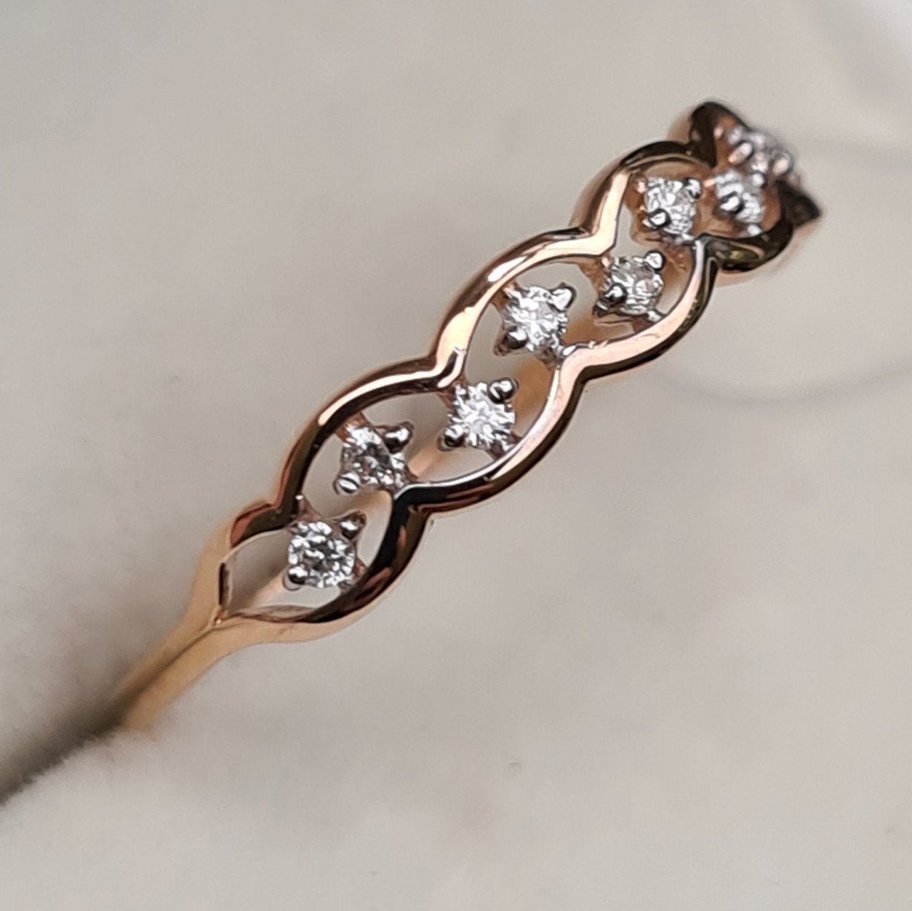 Кольцо Deimantas 98168821 16,5р 0,96гр 0,10ct. купить,NaN
