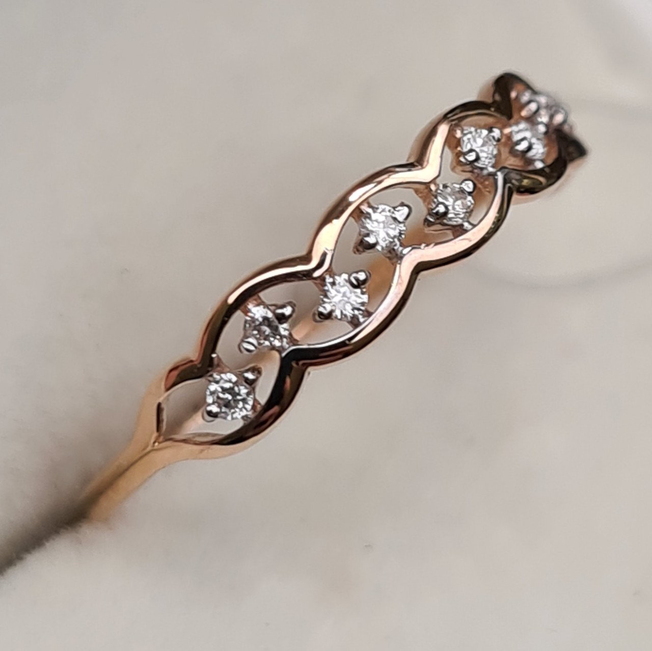 Кольцо Deimantas 98168821 16,5р 0,96гр 0,10ct. купить,NaN