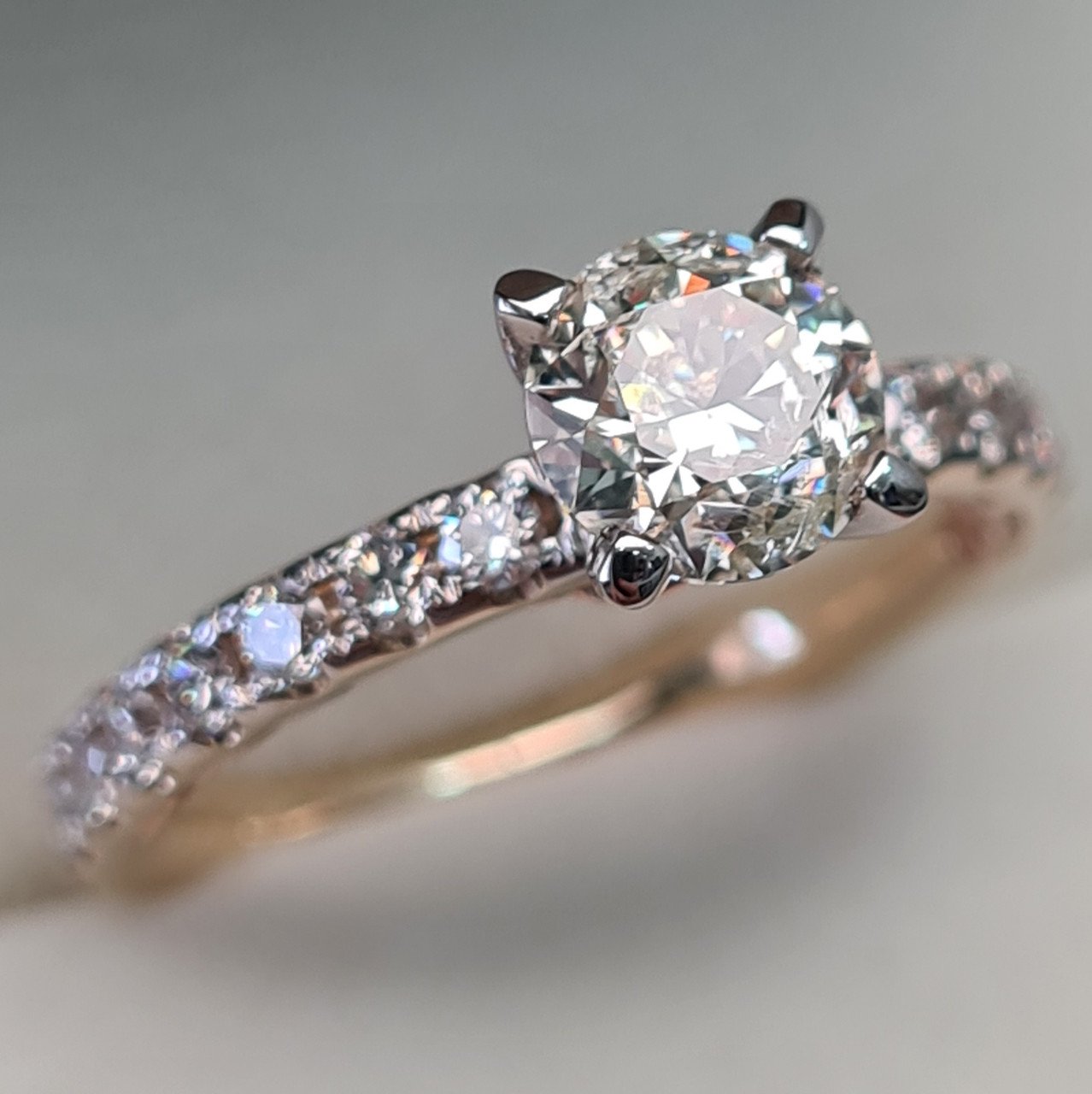 Кольцо Deimantas 93723338 16,5р 3,42гр 1,52ct. купить,NaN