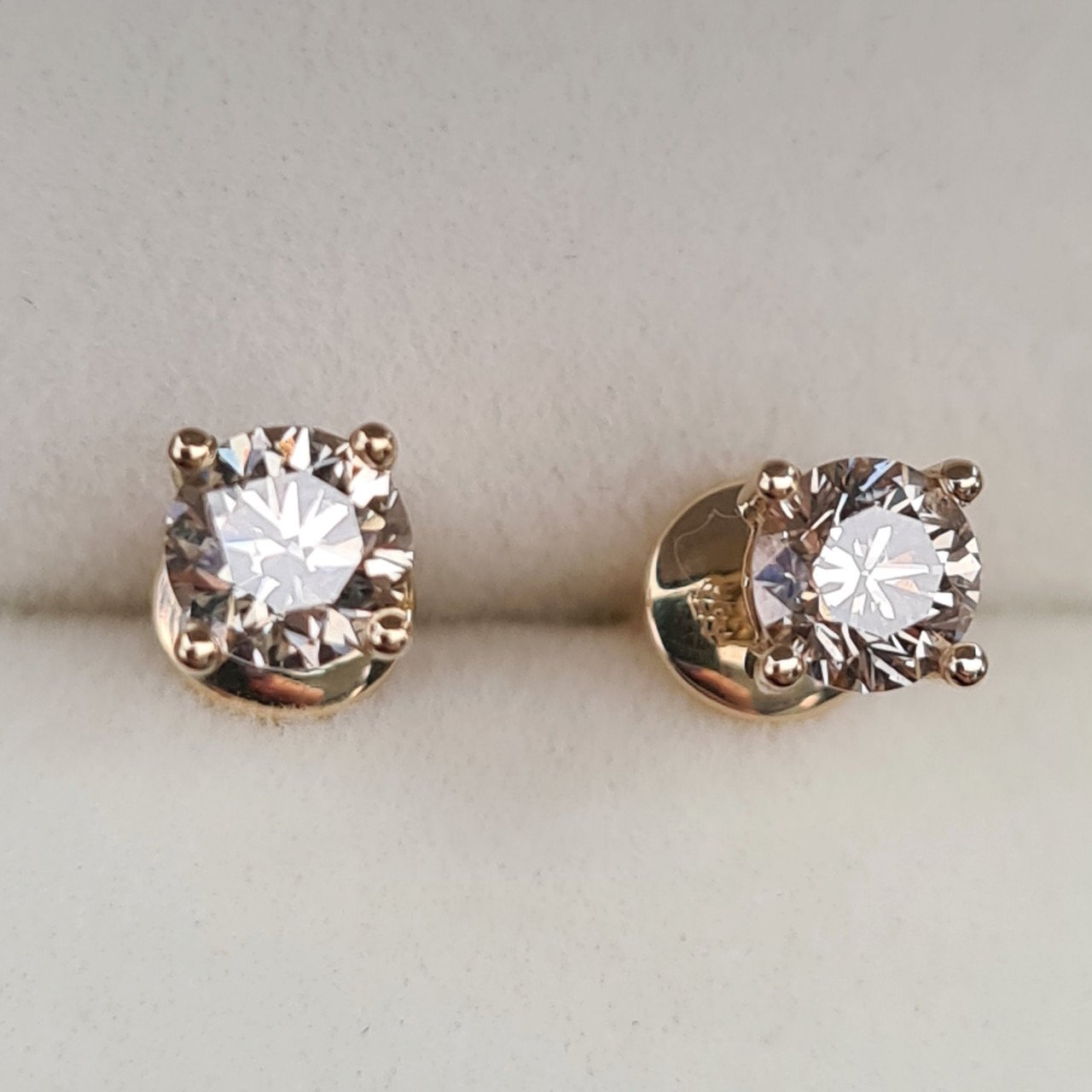 Серьги Deimantas 95968483 2гр 1,08ct. купить,NaN