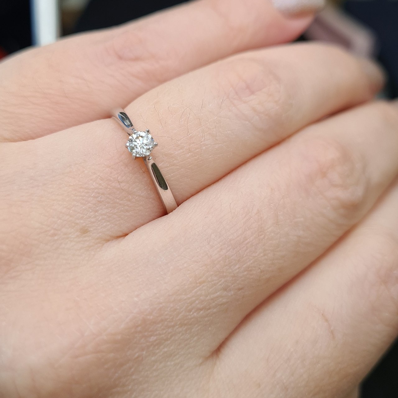 Кольцо Deimantas 98168800 16,5р 1,19гр 0,197ct. купить,NaN