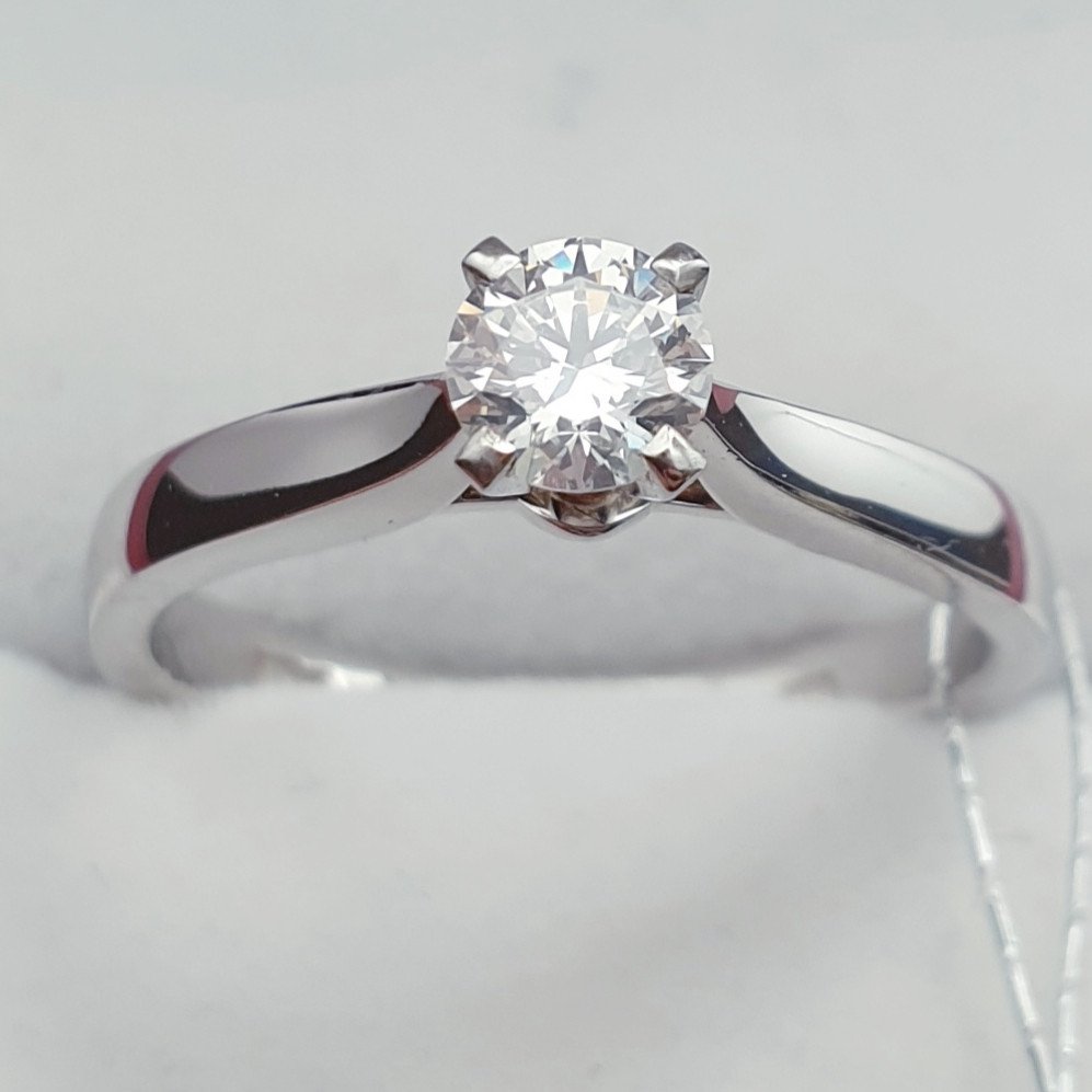Кольцо Deimantas 49771303 17р 3,04гр 0,35ct. купить,NaN