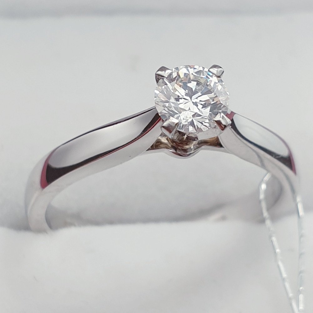 Кольцо Deimantas 49771303 17р 3,04гр 0,35ct. купить,NaN