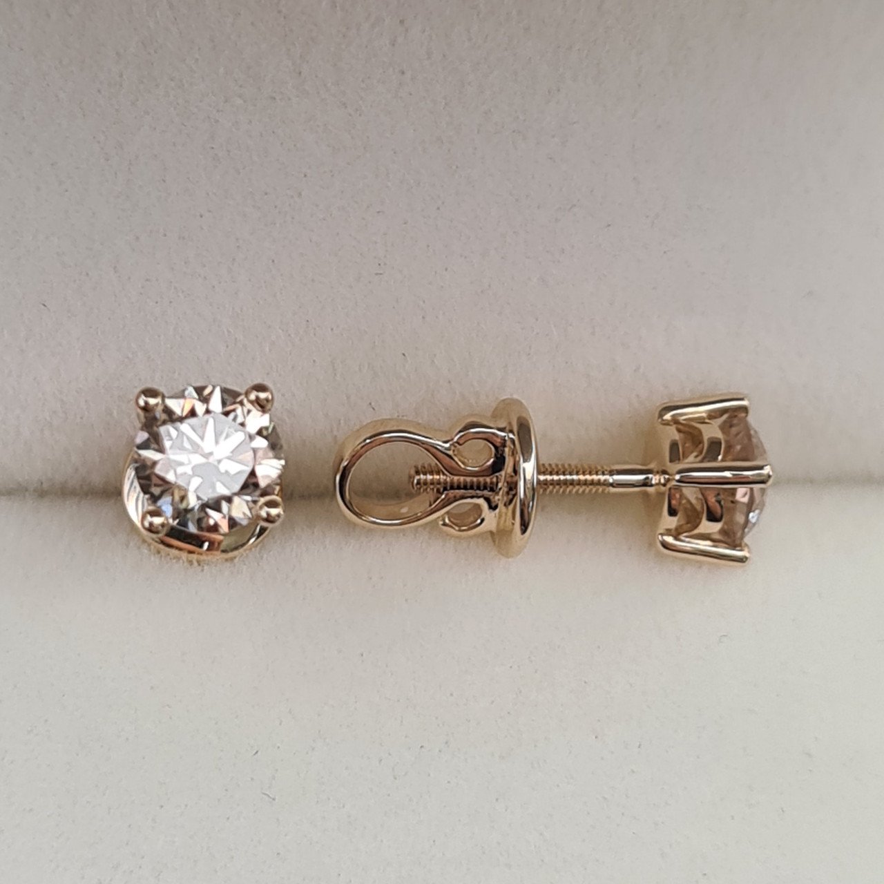 Серьги Deimantas 95968483 2гр 1,08ct. купить,NaN