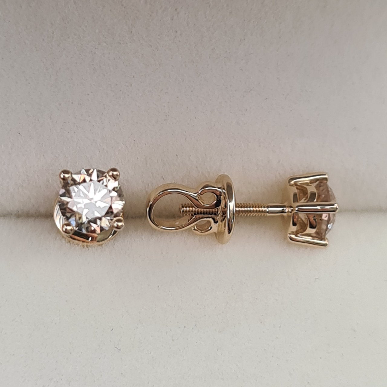 Серьги Deimantas 95968483 2гр 1,08ct. купить,NaN