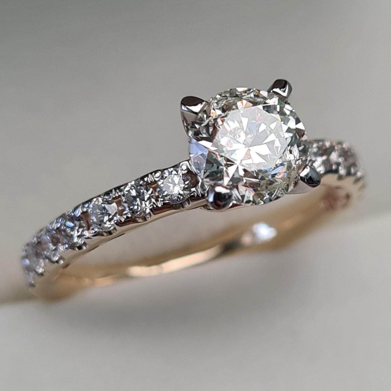 Кольцо Deimantas 93723338 16,5р 3,42гр 1,52ct. купить,NaN