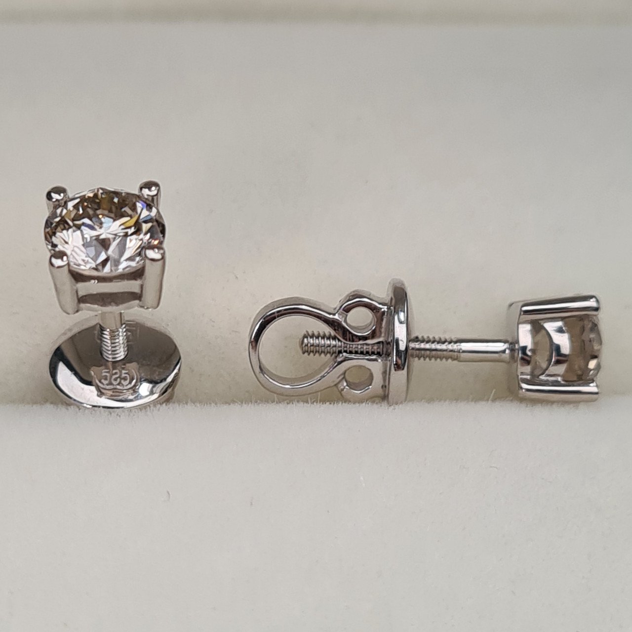 Серьги Deimantas 95968484 2гр 1,03ct. купить,NaN