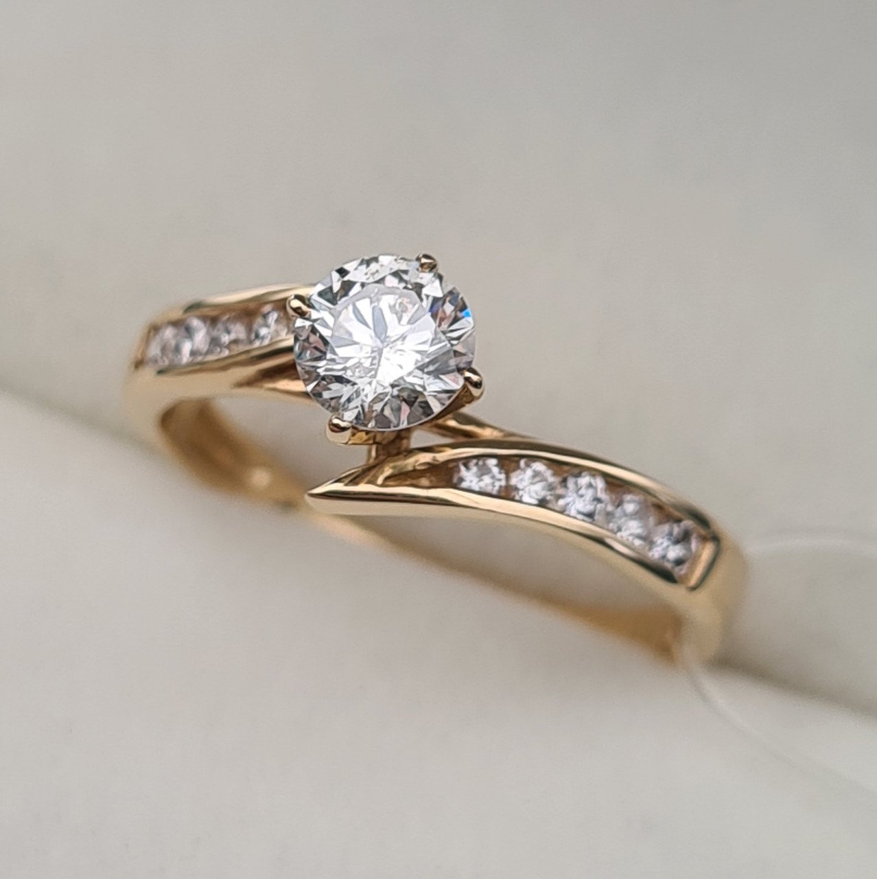 Кольцо Deimantas 34676501 16,92р 1,88гр 0,70ct. купить,NaN