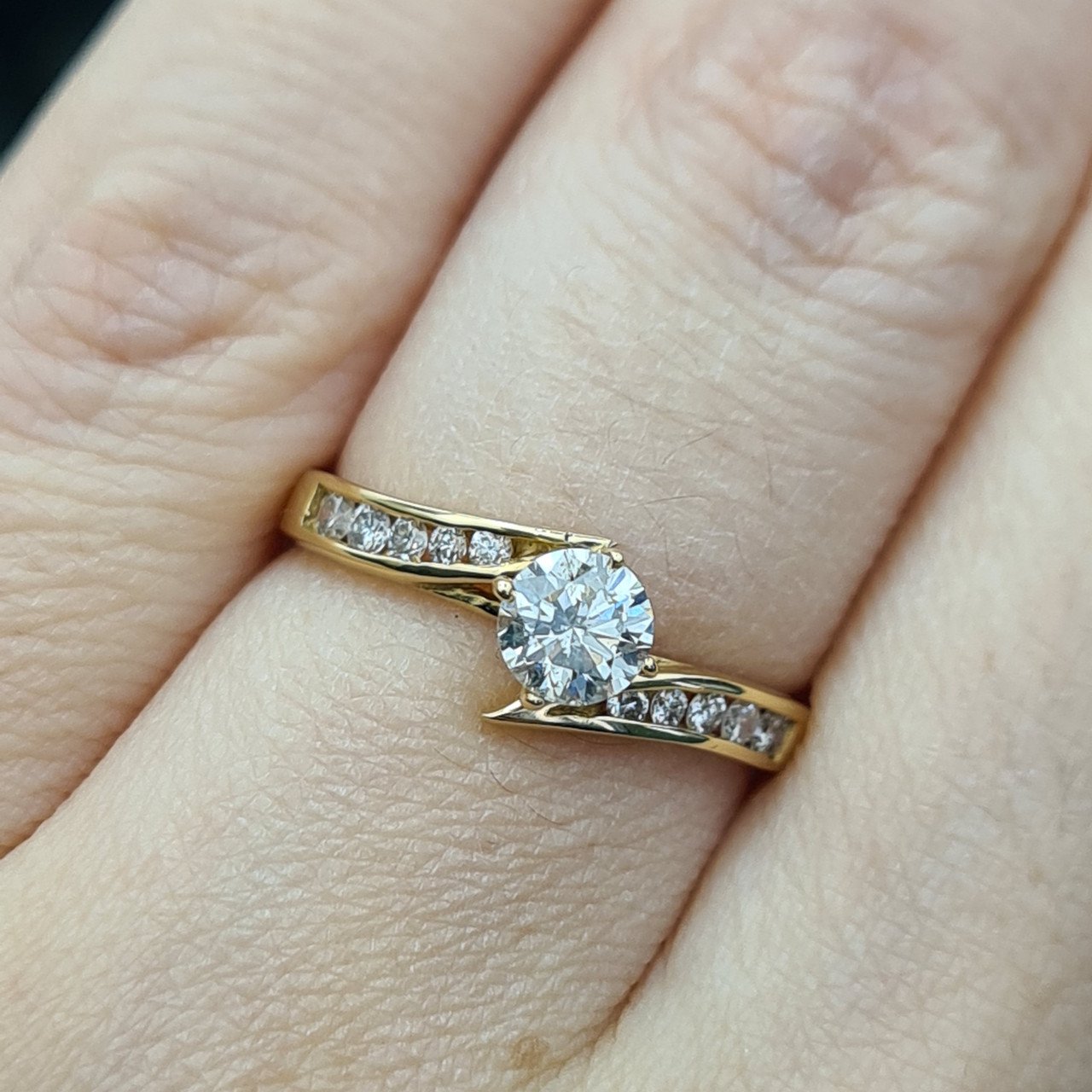 Кольцо Deimantas 34676501 16,92р 1,88гр 0,70ct. купить,NaN