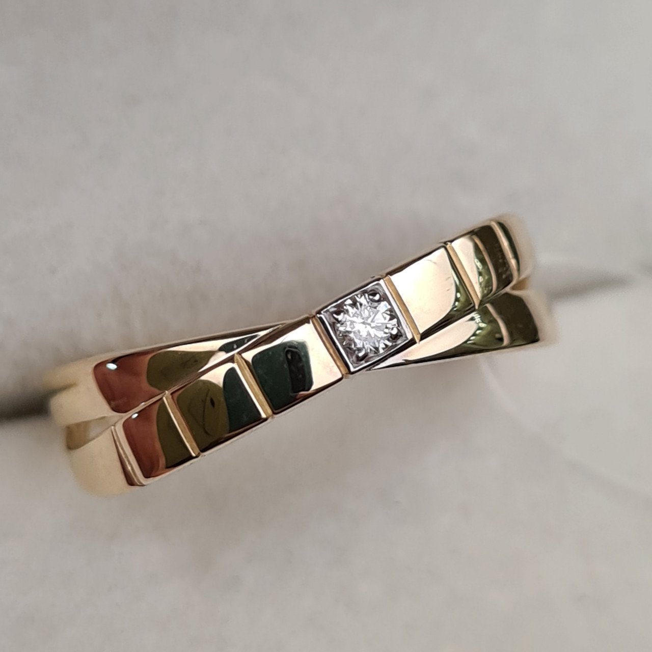 Кольцо Deimantas 98169561 17,5р 1,39гр 0,041ct. купить,NaN