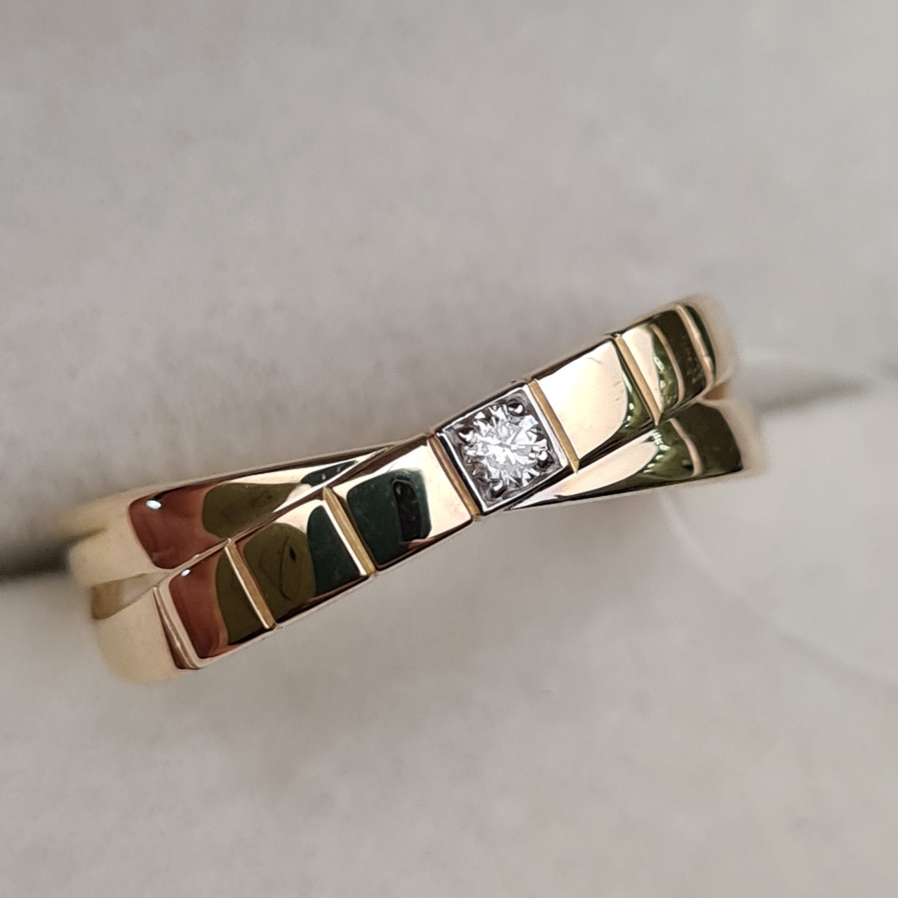 Кольцо Deimantas 98169561 17,5р 1,39гр 0,041ct. купить,NaN