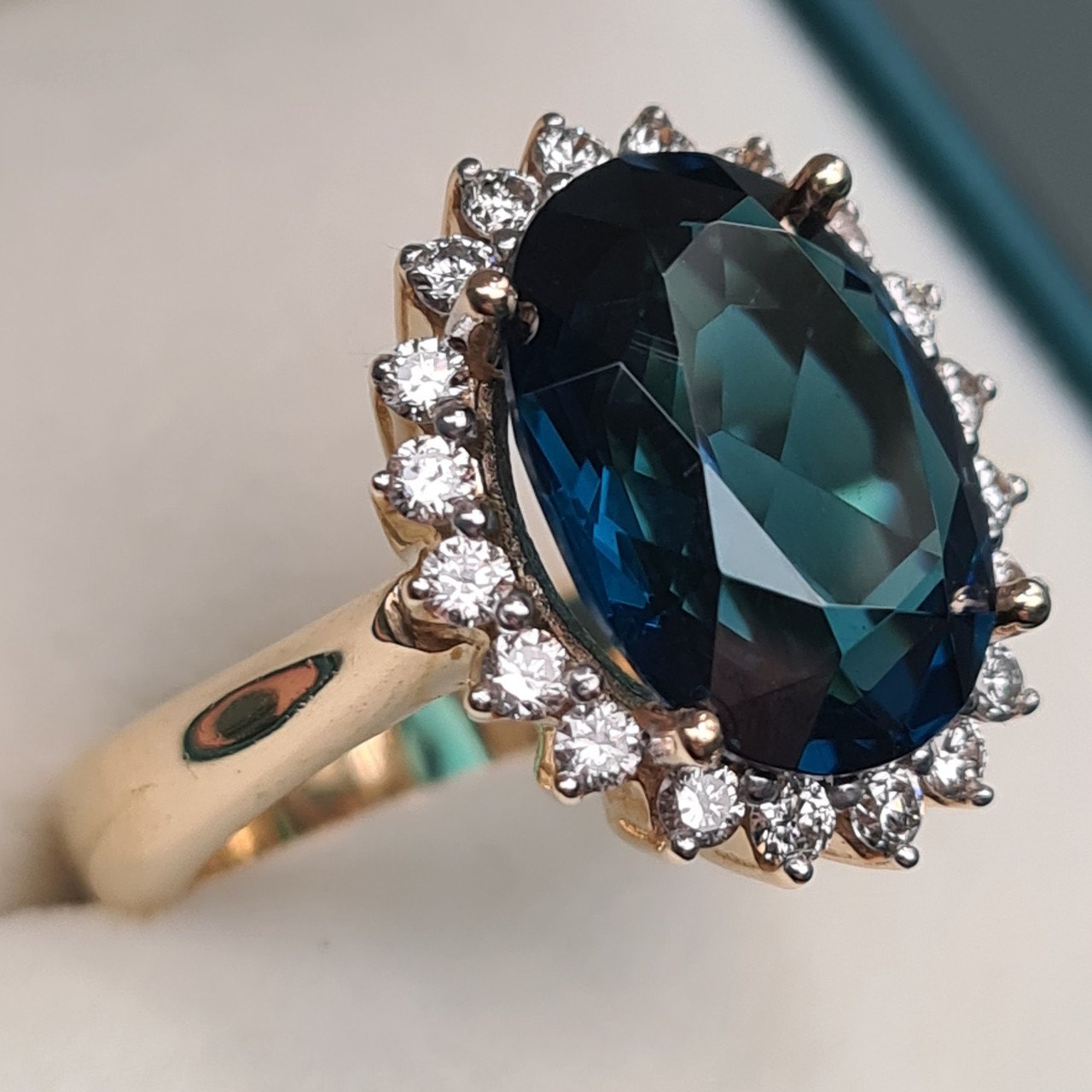 Кольцо Deimantas 95968485 18р 11,58гр 0,58ct. купить,NaN