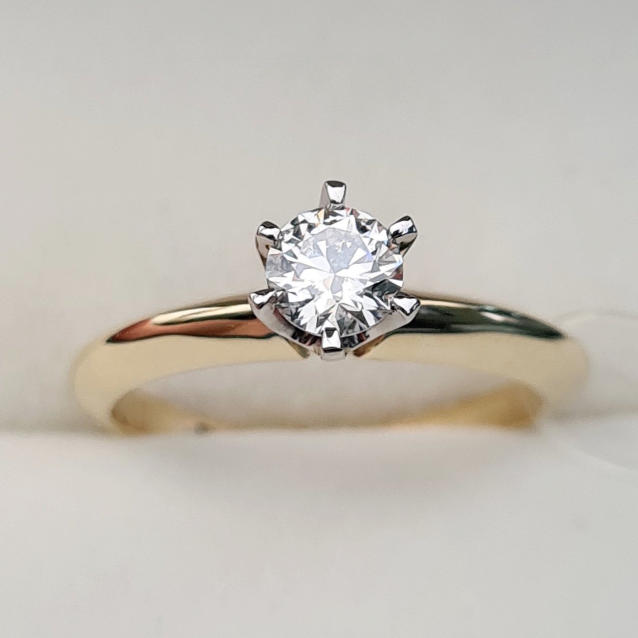 Кольцо Deimantas 69846084 16,5р 2,86гр 0,40ct. купить,NaN