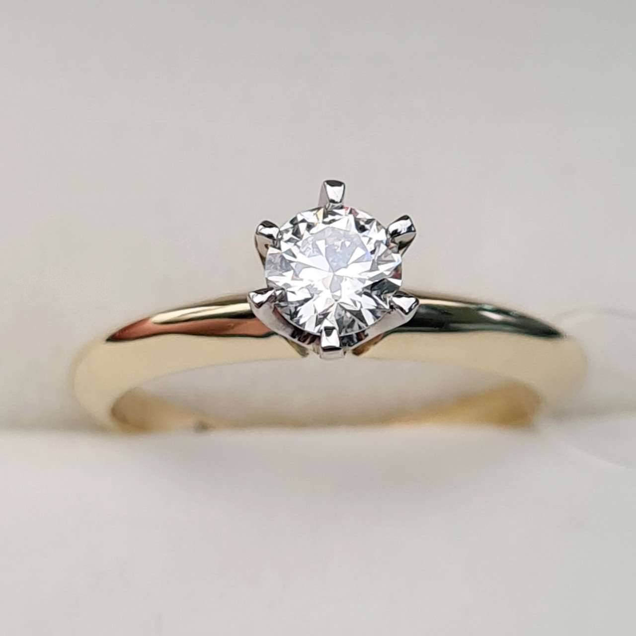 Кольцо Deimantas 69846084 16,5р 2,86гр 0,40ct. купить,NaN