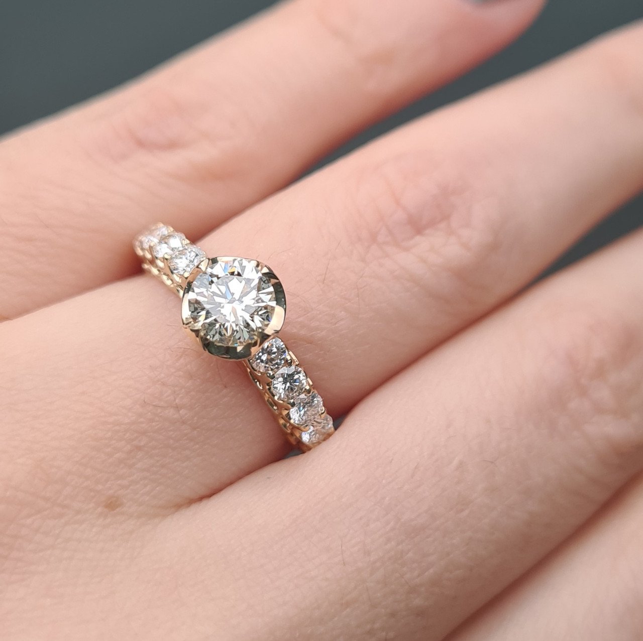 Кольцо Deimantas 95975087 18р 3,82гр 1,61ct. купить,NaN