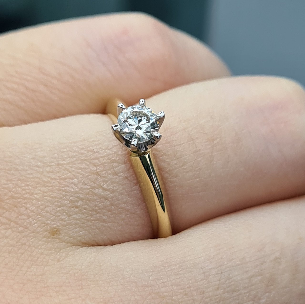 Кольцо Deimantas 69846084 16,5р 2,86гр 0,40ct. купить,NaN