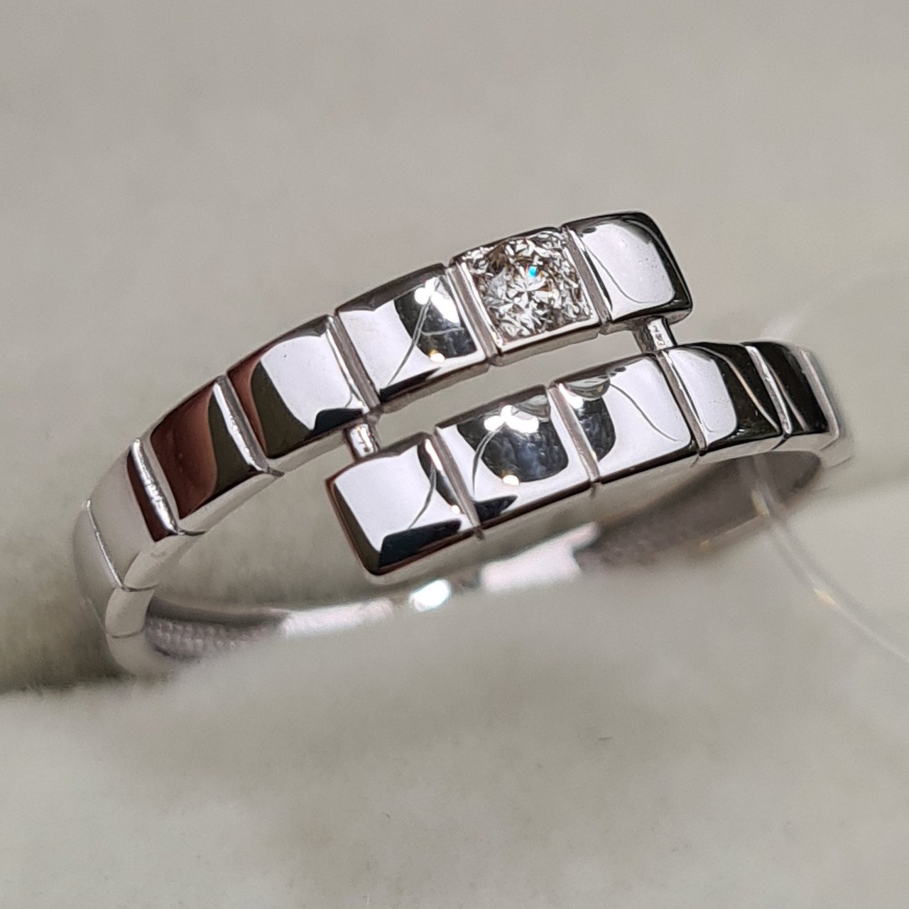 Кольцо Deimantas 98169685 17р 1,41гр 0,05ct. купить,NaN