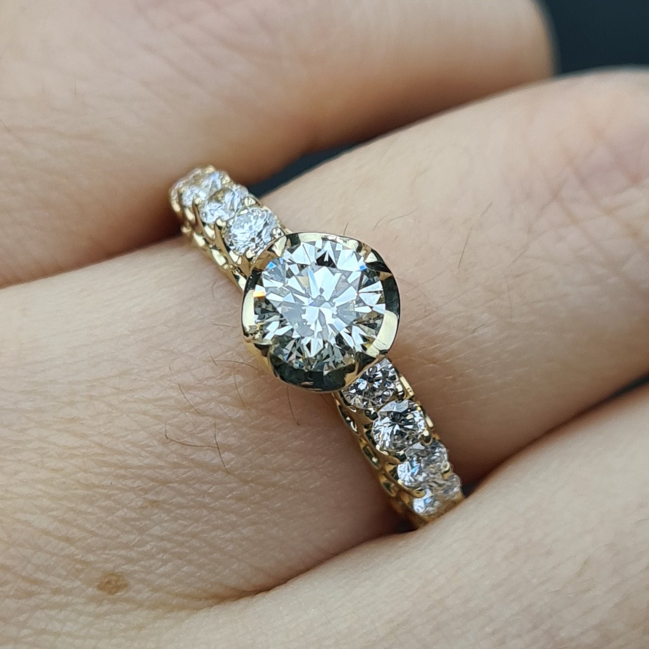 Кольцо Deimantas 95975087 18р 3,82гр 1,61ct. купить,NaN