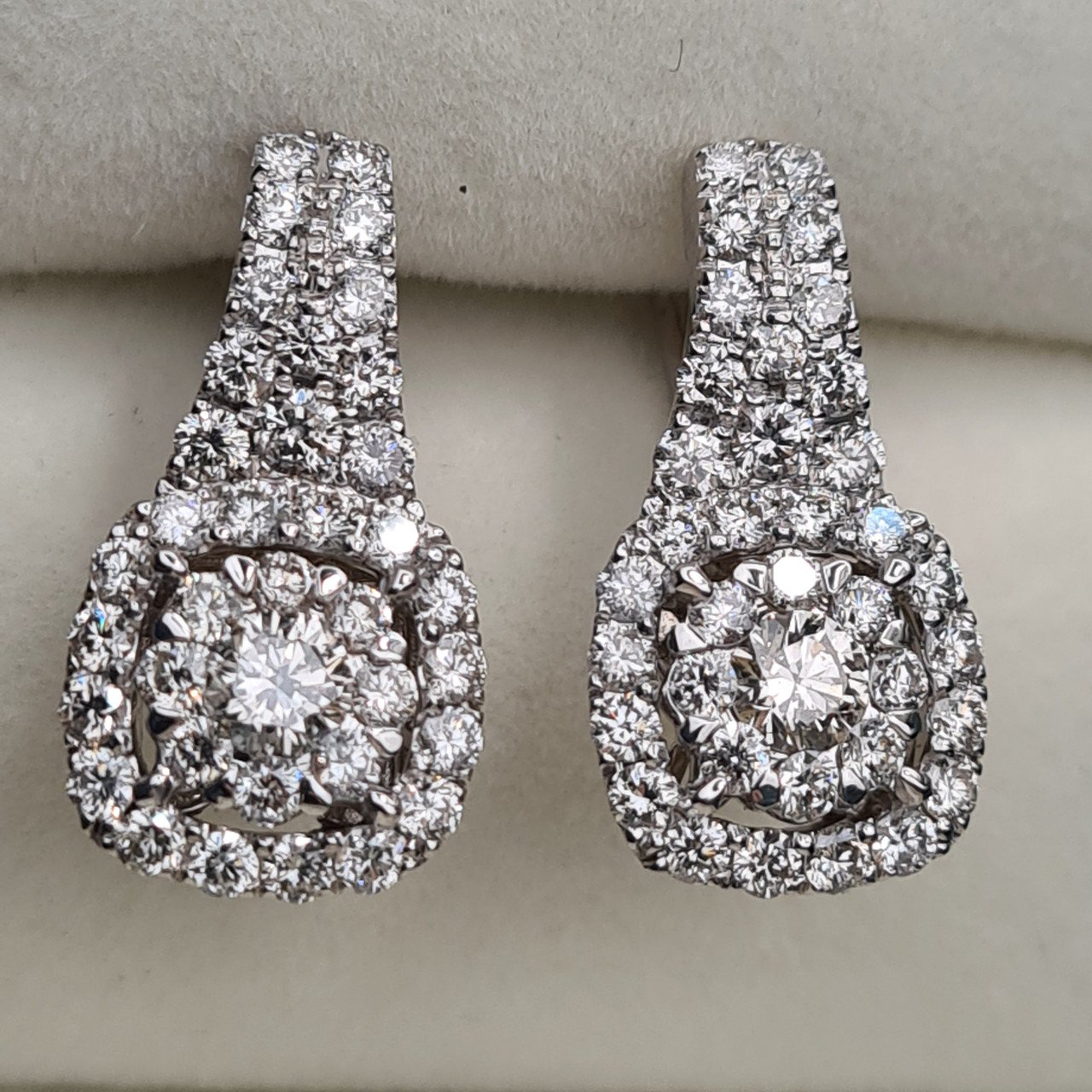 Серьги Deimantas 95975096 6,77гр 2,33ct. купить,NaN