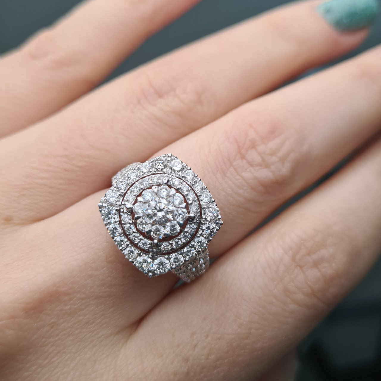 Кольцо Deimantas 95975089 18р 9,07гр 2,28ct. купить,NaN